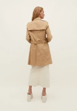 Stradivarius Trench - Ochre 12 Stradivarius Trench - Ochre -Next Soldes 01c79cdf2d044cd0b3933909e035d4d0
