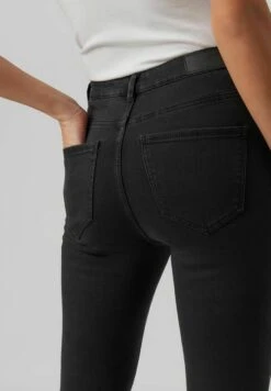 Vero Moda Jeans Skinny - Black Denim -Next Soldes 11fd6632765a41d5a030c3cbf82a7604