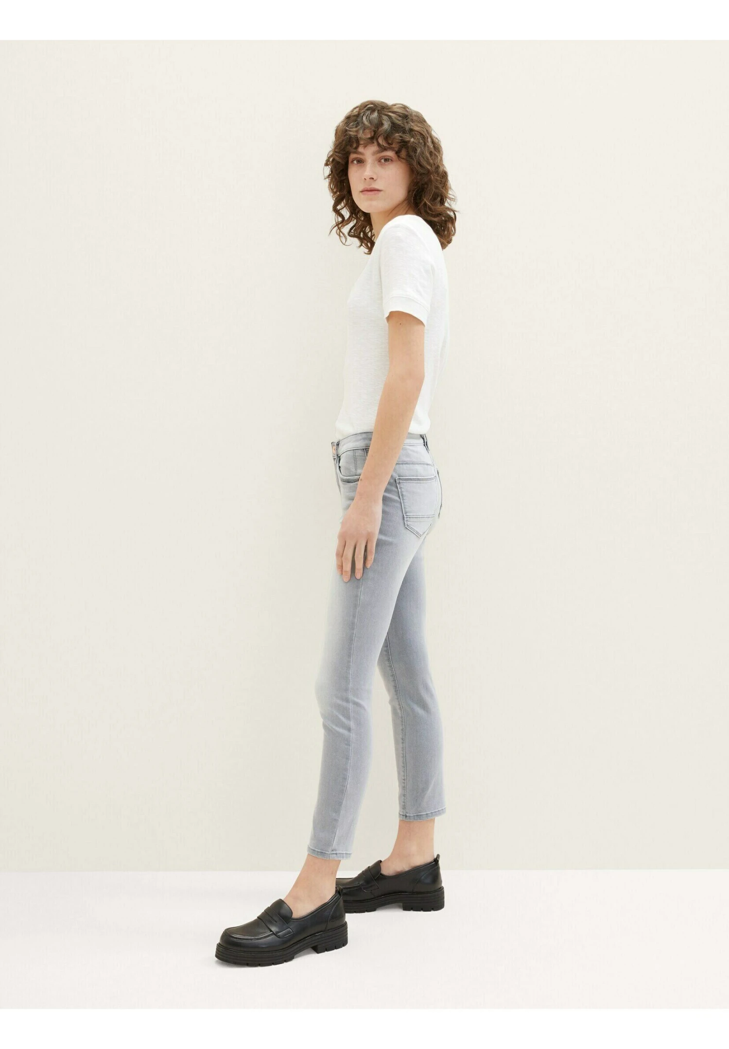 Tom Tailor Alexa - Jean Slim - Used Bleached Grey Denim 16 Tom Tailor Alexa - Jean Slim - Used Bleached Grey Denim – Image 14