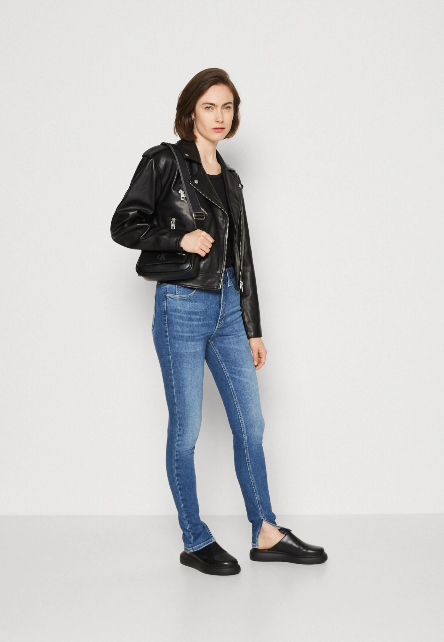 Calvin Klein Jeans High Rise Super Skinny Ankle - Jeans Skinny - Denim Dark 4 Calvin Klein Jeans High Rise Super Skinny Ankle - Jeans Skinny - Denim Dark – Image 2