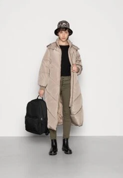 Pieces Pcfelicity Long Puffer Jacket - Manteau D'Hiver - Silver Mink -Next Soldes 19c63c7d4dc042d7a70edca2158314e3