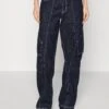 WEEKDAY Mason Utility Cargo Jeans - Jean Boyfriend - Rinse