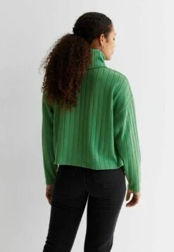 New Look Roll Neck Boxy - Pullover - Green 8 New Look Roll Neck Boxy - Pullover - Green -Next Soldes 1b788cff1c3849ad99441730b72d0452