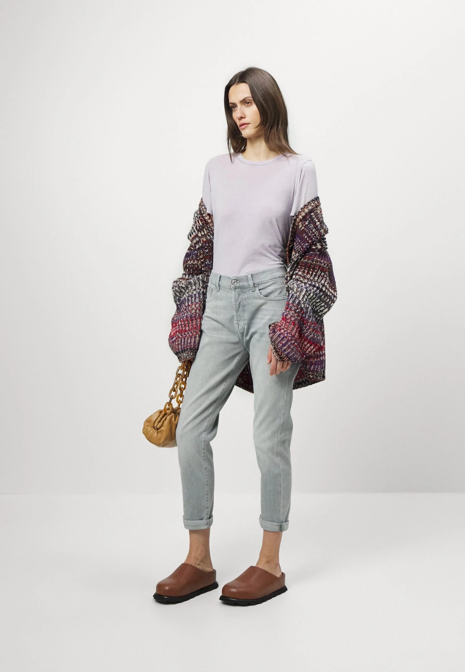 7 For All Mankind Josefina Anchor - Jean Bootcut - Grey 4 7 For All Mankind Josefina Anchor - Jean Bootcut - Grey – Image 2