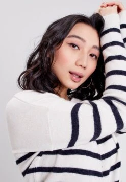 Mit Knöpfen - Pullover - Bleu Marine 9 Mit Knöpfen - Pullover - Bleu Marine -Next Soldes 1fdcc366a2e145af937d98a299ec9593