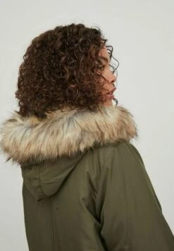 Vila Viloui - Manteau D'Hiver - Forest Night 14 Vila Viloui - Manteau D'Hiver - Forest Night -Next Soldes 2109c1d406d34088880d8da7bc74d023