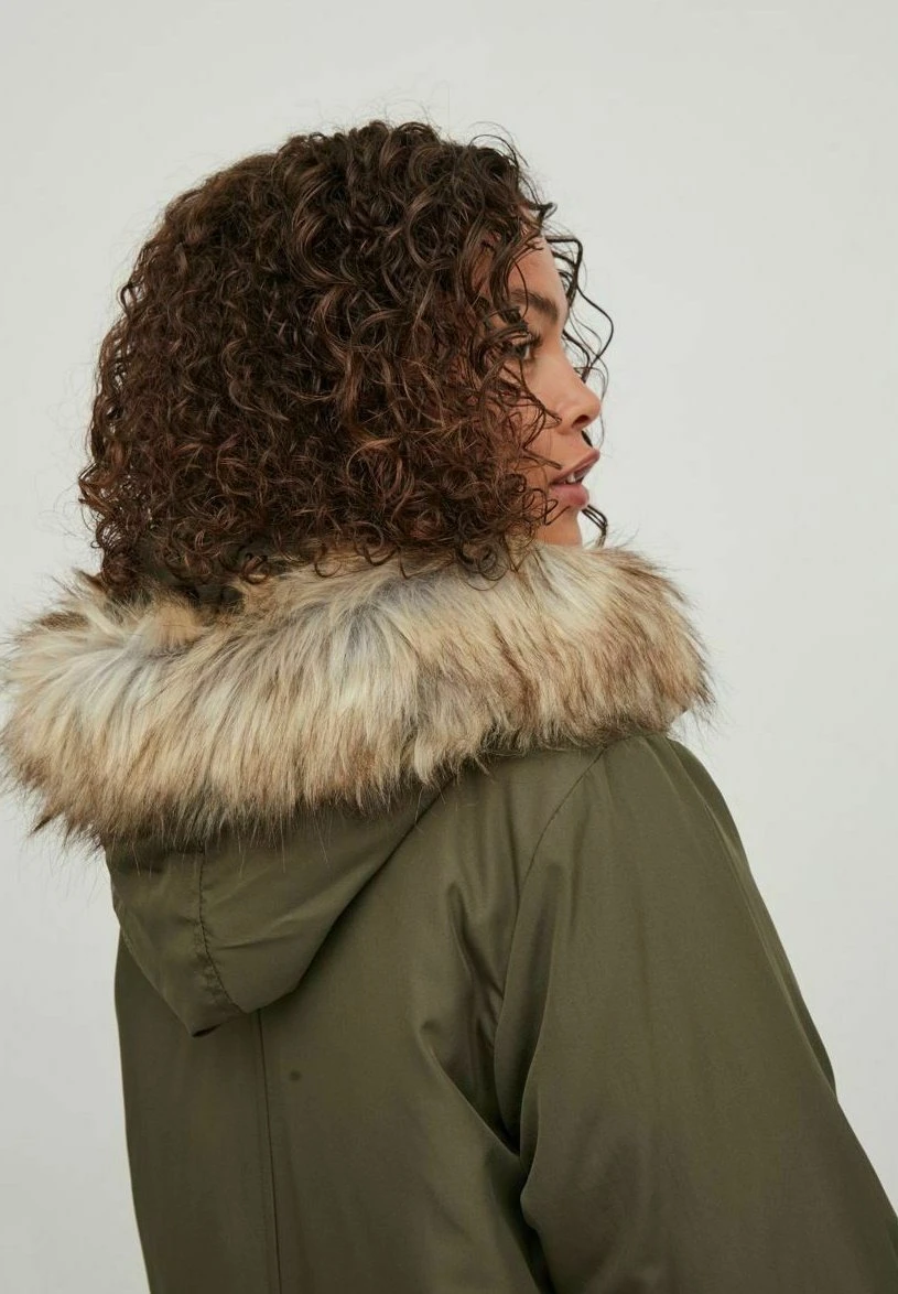 Vila Viloui - Manteau D'Hiver - Forest Night 7 Vila Viloui - Manteau D'Hiver - Forest Night – Image 5