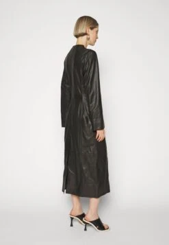 By Malene Birger Essentials Sirrena - Manteau Classique - Black -Next Soldes 23765a29fd5f42d4bf695c69bc5612ef