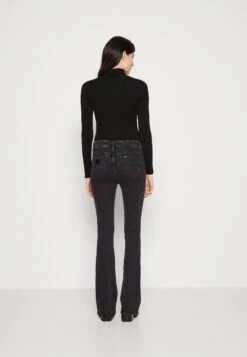 LOIS Jeans Raval - Jean Flare - Black Night 10 LOIS Jeans Raval - Jean Flare - Black Night -Next Soldes 239e50949bcf41da9ec8837fc45d49ff