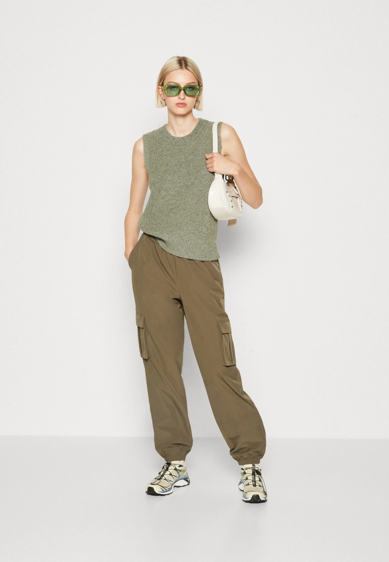 ONLY Onlparis Life Vest - Pullover - Kalamata Melange 4 ONLY Onlparis Life Vest - Pullover - Kalamata Melange – Image 2