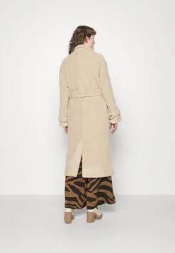 Selected Femme Slfbetty Teddy Coat - Manteau Classique - Sandshell -Next Soldes 2b6788b452ff43a59043095cf36861ed