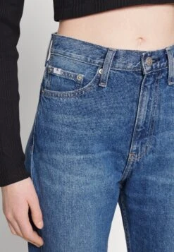 Calvin Klein Jeans Authentic Bootcut - Jean Bootcut - Denim Dark -Next Soldes 2f5ddb68c411462091e80cdd3698e19e