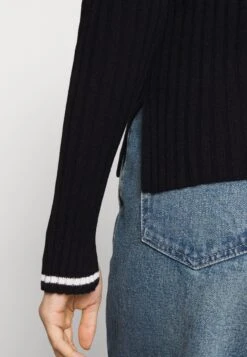 Boat Neck Sweater - Pullover - Black -Next Soldes 2f7d32fbb30b41e4967cb8cbf6a87147