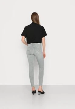 Replay Luzien - Jeans Skinny - Blue Denim 9 Replay Luzien - Jeans Skinny - Blue Denim -Next Soldes 3486f12cd5134209a9c4ce71148b400a