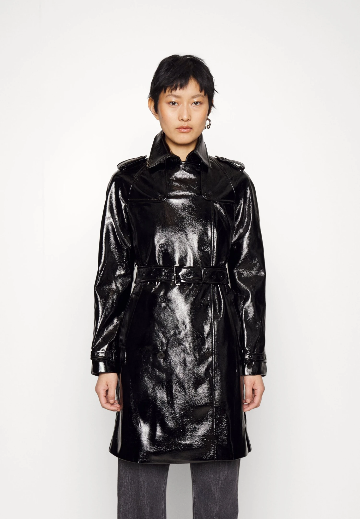 MICHAEL Michael Kors Faux Ptnt Trench - Trench - Black 3 MICHAEL Michael Kors Faux Ptnt Trench - Trench - Black