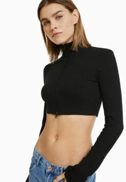 BERSHKA Gilet - Grey 11 BERSHKA Gilet - Grey -Next Soldes 37a8e21f58934de6917c7d50fa47a256