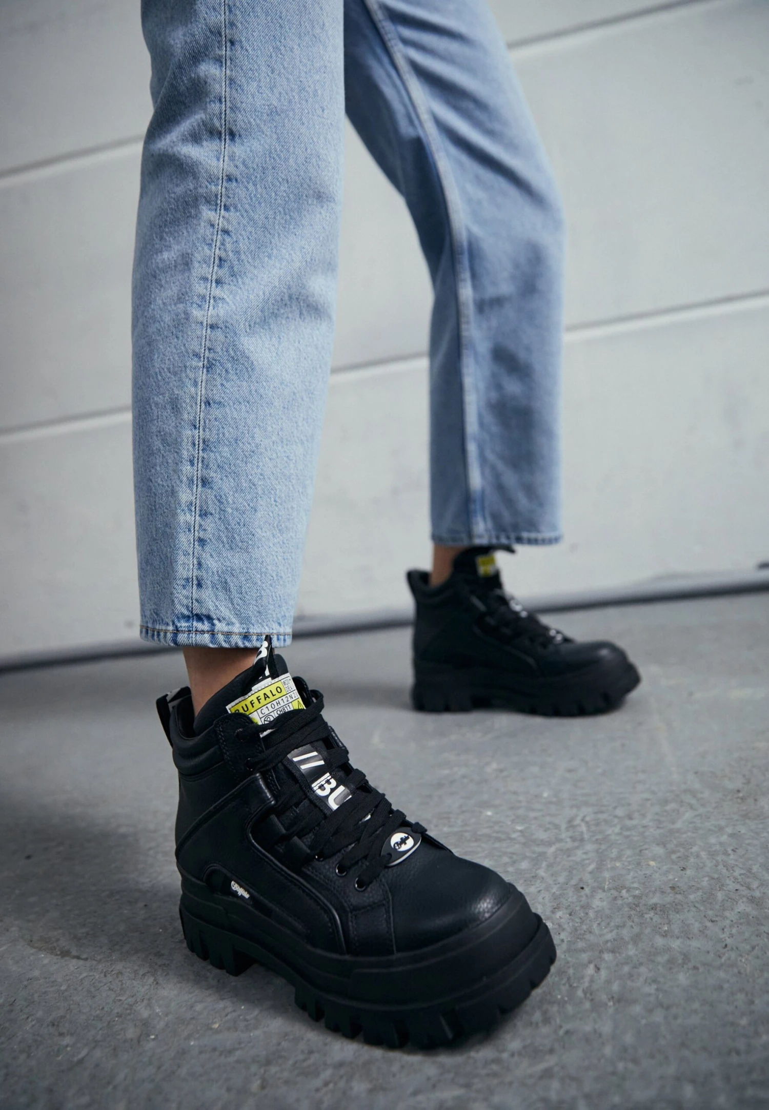 Buffalo Aspha Mid - Bottines À Plateau - Black 4 Buffalo Aspha Mid - Bottines À Plateau - Black – Image 2