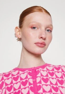 ONLY Onllove Cardigan - Gilet - Fuchsia Purple 11 ONLY Onllove Cardigan - Gilet - Fuchsia Purple -Next Soldes 3a0adebbe9774d108b98777cec92757d