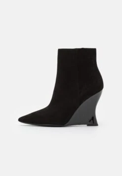 Tory Burch Sculpted Wedge - Bottines Compensées - Nero 10 Tory Burch Sculpted Wedge - Bottines Compensées - Nero -Next Soldes 3c946f84d72c4d8a97025ef8b3bda84e