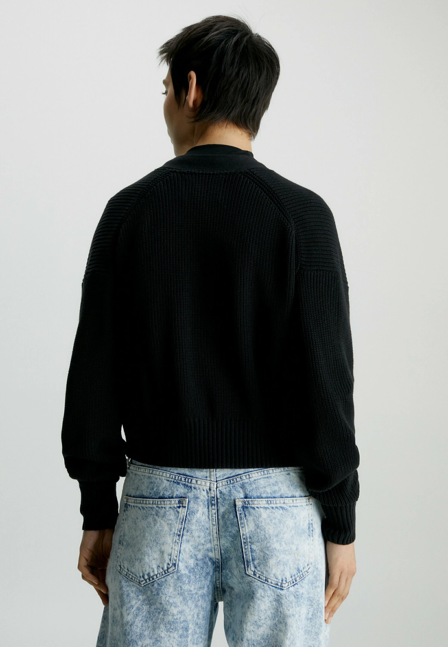 Calvin Klein Jeans Cropped - Gilet - Ck Black 5 Calvin Klein Jeans Cropped - Gilet - Ck Black – Image 3