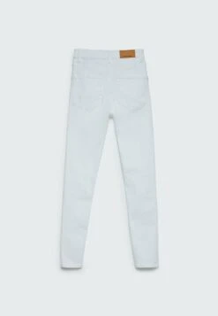 Stradivarius Regular Waist - Jeans Skinny - White -Next Soldes 454c33a3df214759b02bd86d5e24559b
