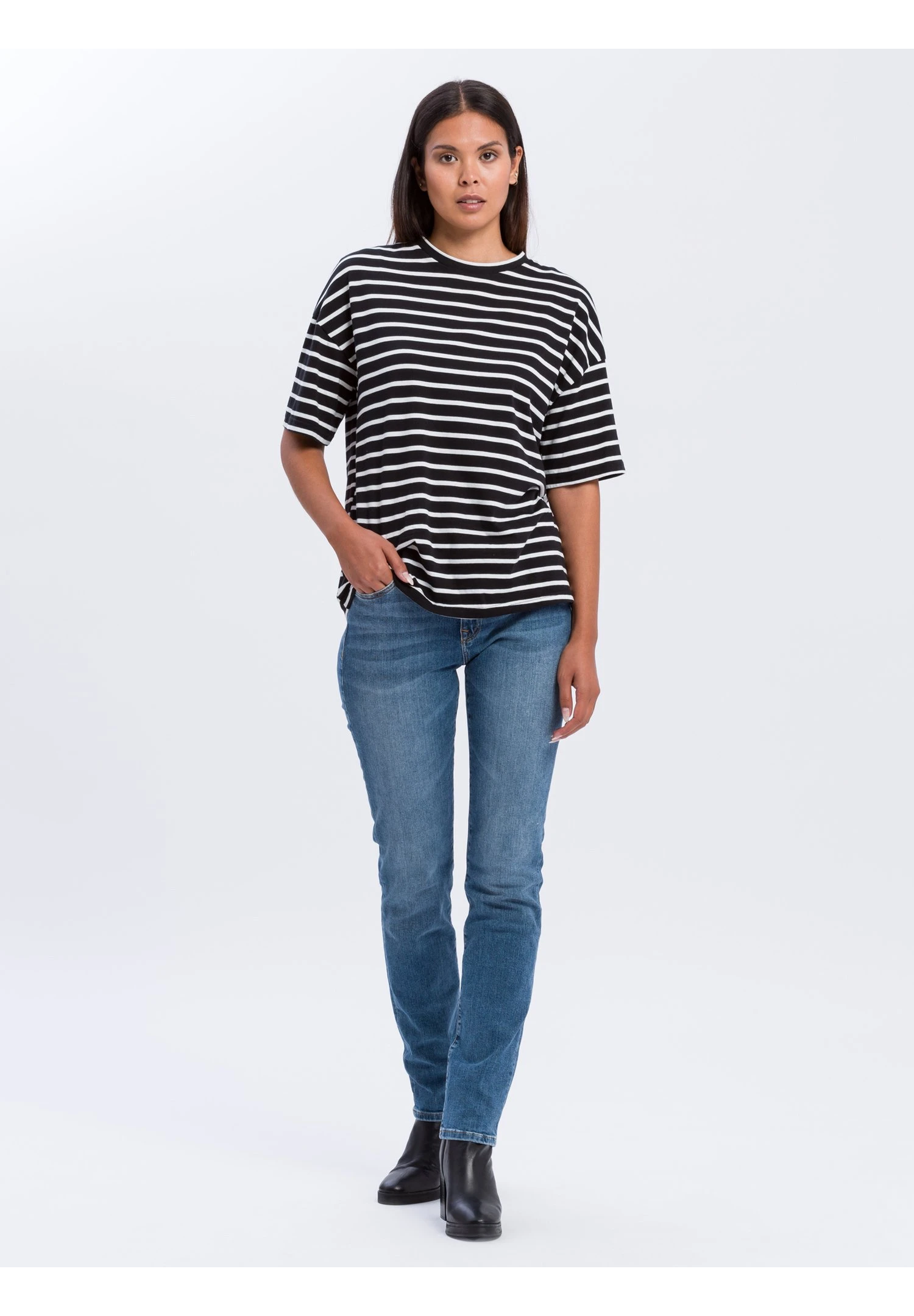 Anya - Jean Slim - Light Mid Blue 4 Anya - Jean Slim - Light Mid Blue – Image 2