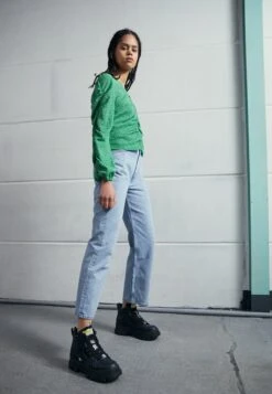 Buffalo Aspha Mid - Bottines À Plateau - Black 14 Buffalo Aspha Mid - Bottines À Plateau - Black -Next Soldes 56dc94501963469186212fb96d8d2840