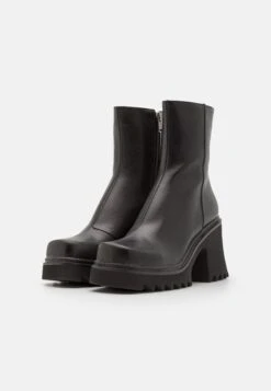 Lamoda Old Friend - Bottines À Talons Hauts - Black -Next Soldes 5aad842ae21e435baeaaa32ec2a6e396