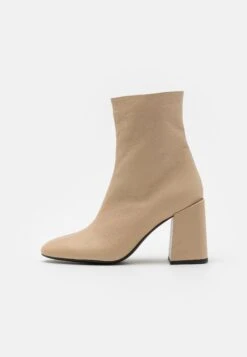 Furla Bottines - Marshmallow -Next Soldes 5b376408a8a047af8a5903dfa928d4fa