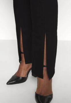 Oncpaige Front Slit - Jeans Skinny - Black 11 Oncpaige Front Slit - Jeans Skinny - Black -Next Soldes 62ac1c255e514fcea65817b959ae0b74