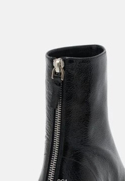 PROENZA SCHOULER Glove Boot - Bottines - Black 15 PROENZA SCHOULER Glove Boot - Bottines - Black -Next Soldes 6417a8db34f44318943532a834dd33b8