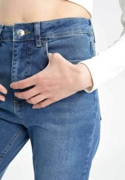 DeFacto Jean Flare - Blue 9 DeFacto Jean Flare - Blue -Next Soldes 6d421e26d0f9453790a32f32e02db59c