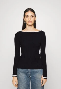 Boat Neck Sweater - Pullover - Black