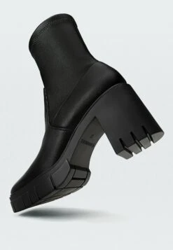 Stradivarius Mit Halbhohem - Bottines À Plateau - Black 12 Stradivarius Mit Halbhohem - Bottines À Plateau - Black -Next Soldes 71dfa3718b9f40d59ed246c85cb0264e