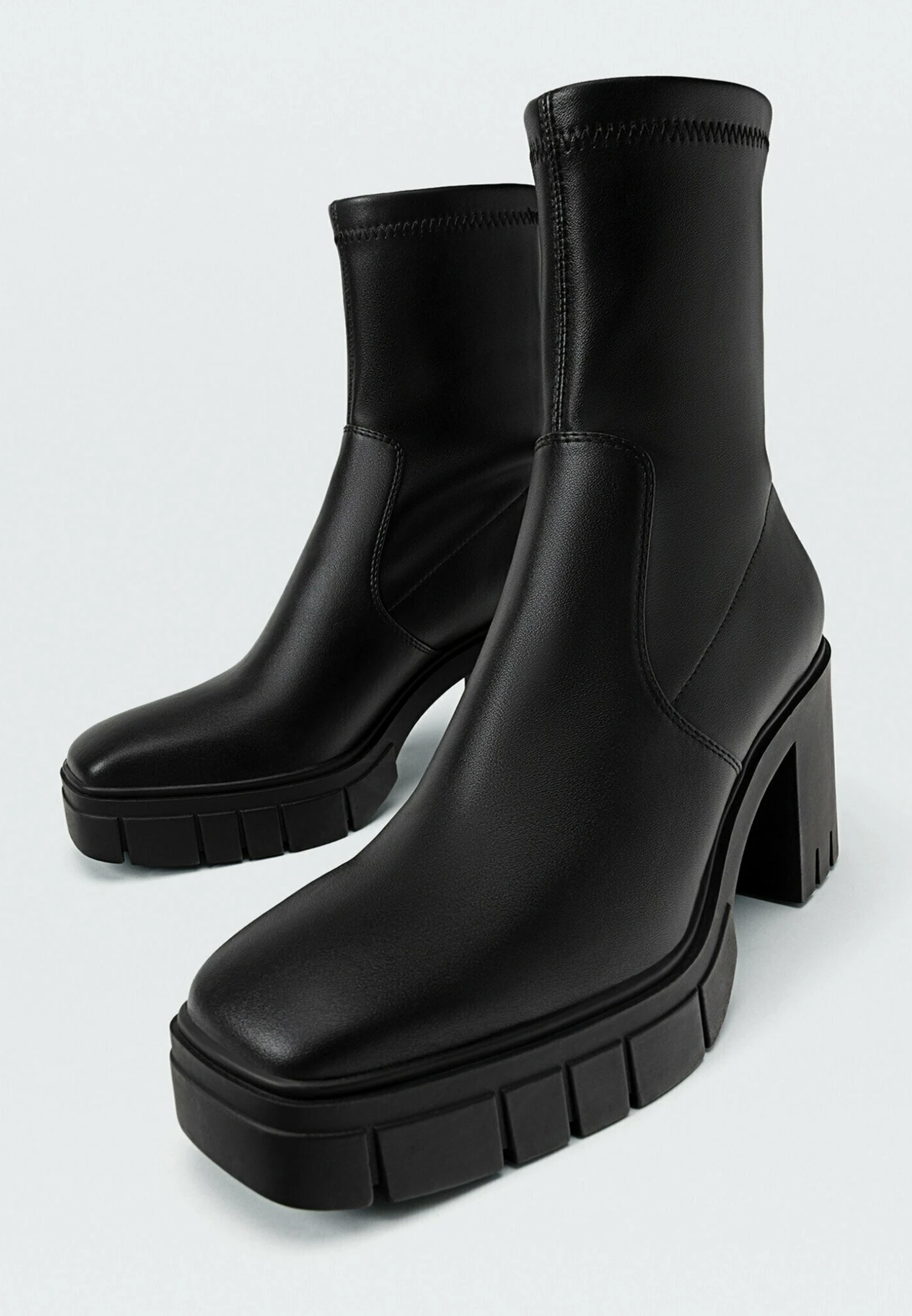 Stradivarius Mit Halbhohem - Bottines À Plateau - Black 8 Stradivarius Mit Halbhohem - Bottines À Plateau - Black – Image 6