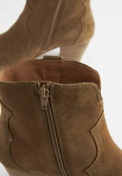 Next Forever Comfort Western Regular Wide Fit - Santiags - Tan Brown 13 Next Forever Comfort Western Regular Wide Fit - Santiags - Tan Brown -Next Soldes 73cfe1437ea04a2184e8204f0875941a