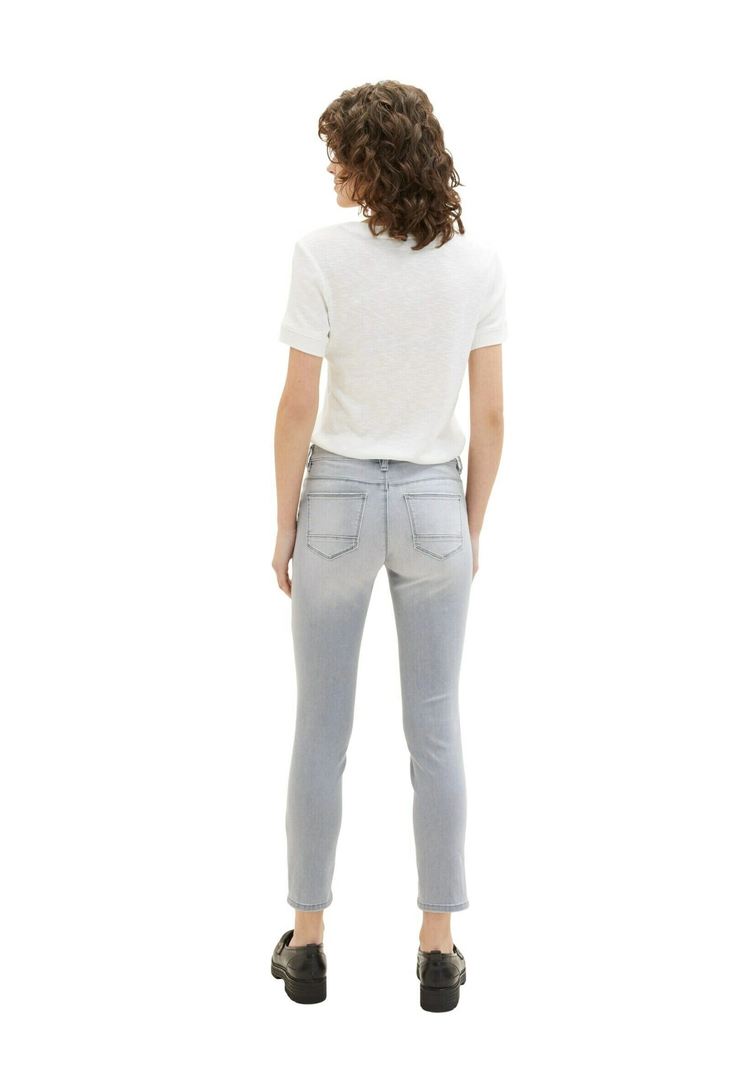 Tom Tailor Alexa - Jean Slim - Used Bleached Grey Denim 19 Tom Tailor Alexa - Jean Slim - Used Bleached Grey Denim – Image 17