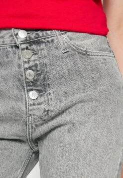 Calvin Klein Jeans Mom Jean - Jeans Fuselé - Denim Grey -Next Soldes 7b045982e1c746a48cd16478fdce9d2c