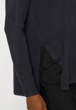 ONLY MATERNITY Olmamalia V-Neck - Pullover - Black 13 ONLY MATERNITY Olmamalia V-Neck - Pullover - Black -Next Soldes 809a9207f74b4853874462a03ef1b913