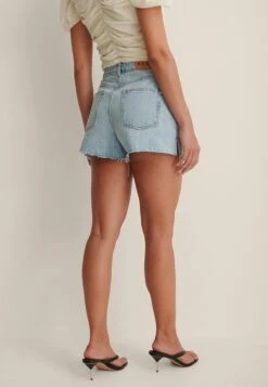 NA-KD Side Slit - Short En Jean - Light Blue -Next Soldes 854bca55d7ae43c9b8f43270601bbd33