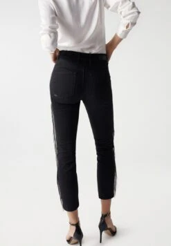 Faith Push In Cropped Slim - Jean Slim - Black -Next Soldes 8d102cf874744faf87366a50d8827d5b