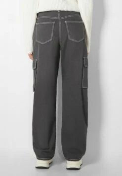 BERSHKA Cargo - Jean Boyfriend - Mottled Dark Grey 10 BERSHKA Cargo - Jean Boyfriend - Mottled Dark Grey -Next Soldes 8dbc722589f04b15b189718963b9f6f7