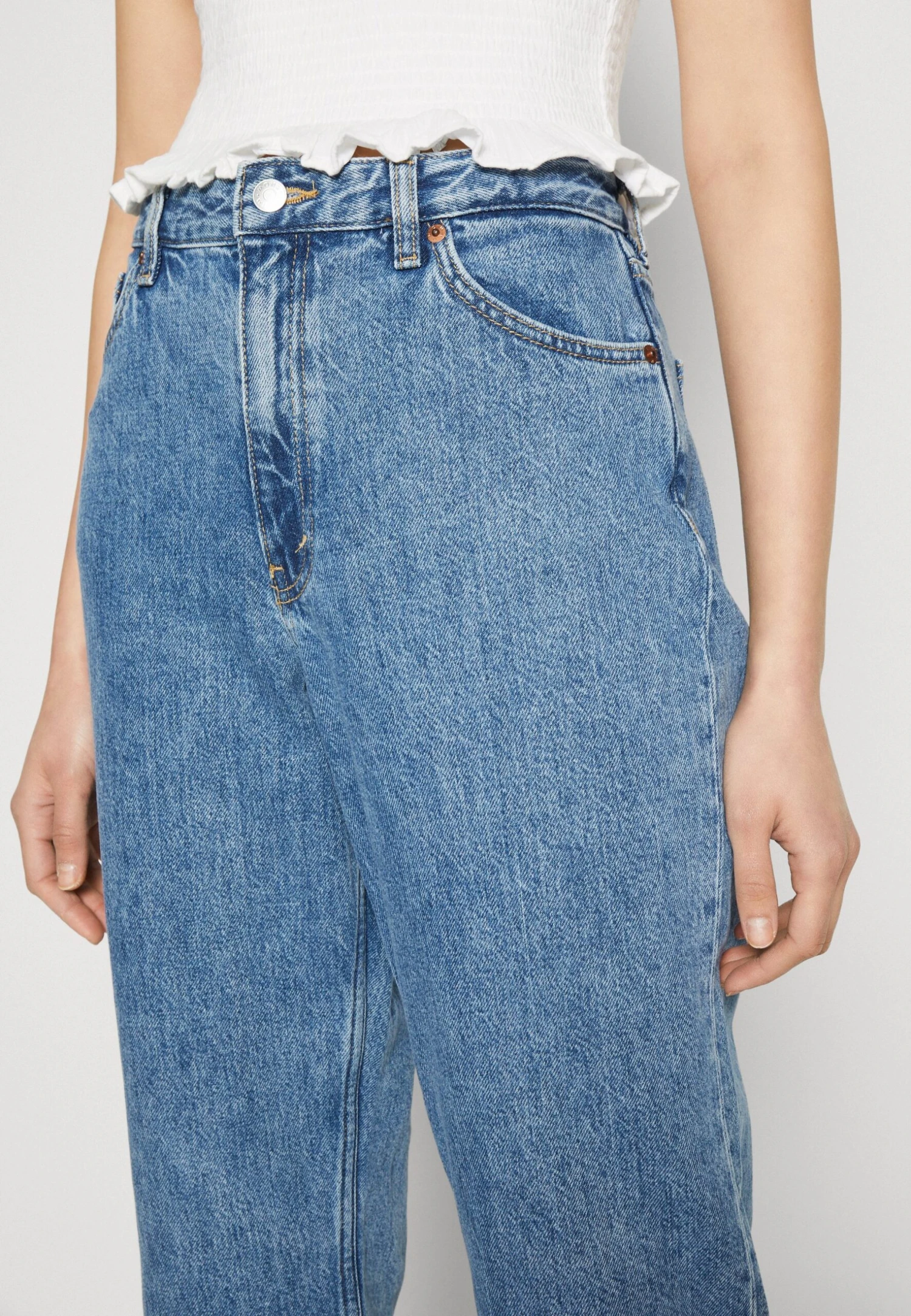 Monki Jean Droit - Blue Medium 8 Monki Jean Droit - Blue Medium – Image 6