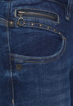 Freeman T. Porter Alexa - Jean Slim - Fever 7 Freeman T. Porter Alexa - Jean Slim - Fever -Next Soldes 901ba67e332a4b9b87da1d27a3dd0e1f