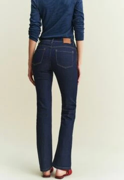 Next Super Soft - Jean Bootcut - Rinse Blue 9 Next Super Soft - Jean Bootcut - Rinse Blue -Next Soldes 995eb7f702a34cc891ffddc01cd149bb