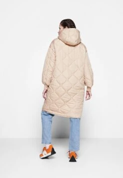 Vila Quilted - Manteau D'Hiver - Sesame -Next Soldes 9aa7d750e41d49af9f5811d333d16021