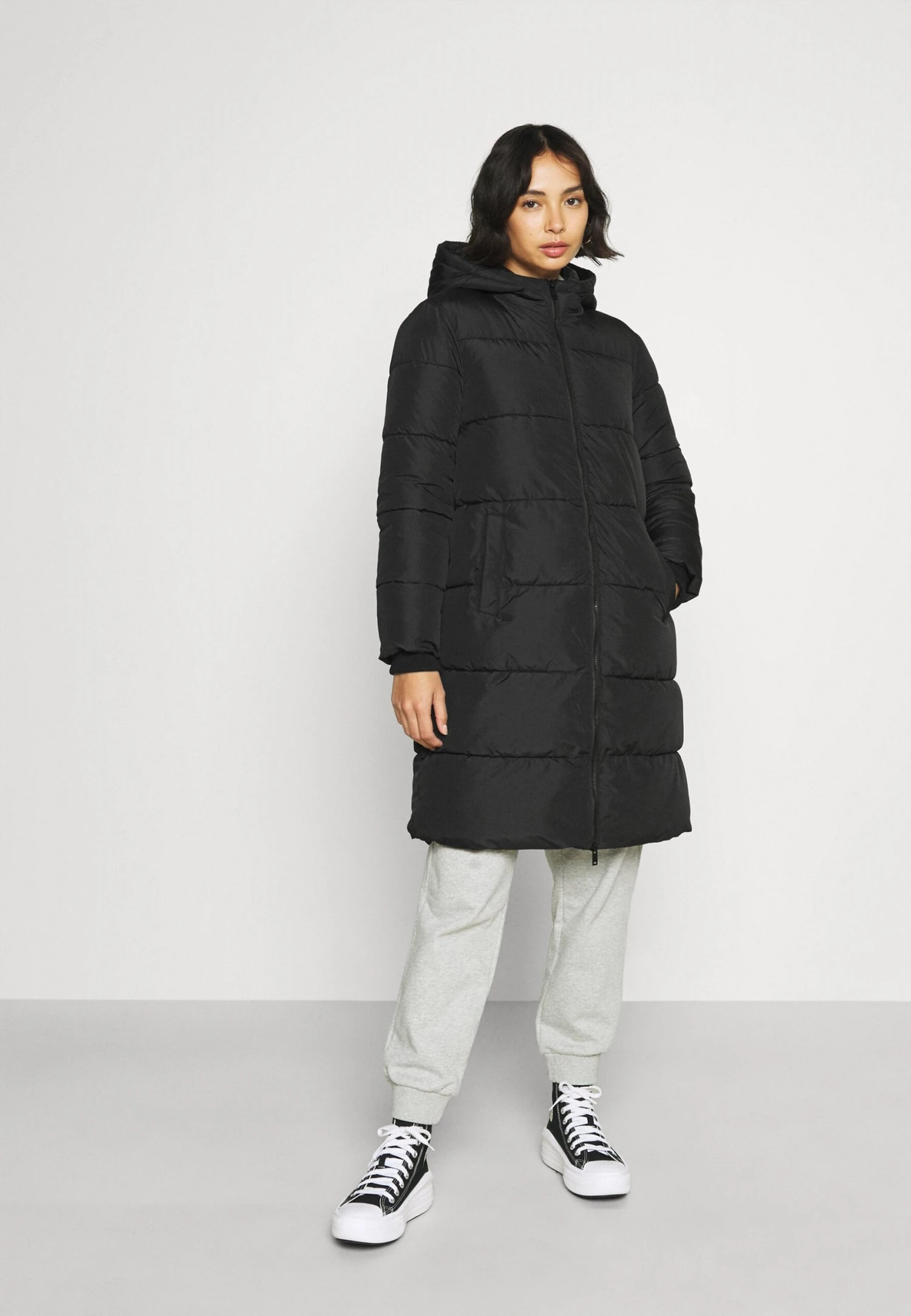 Pieces Petite Pcbee New Long Puffer Jacket - Manteau D'Hiver - Black 3 Pieces Petite Pcbee New Long Puffer Jacket - Manteau D'Hiver - Black