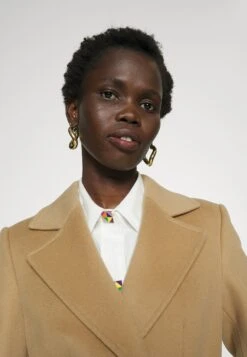 MAX & Co. Shortrun - Manteau Court - Camel 12 MAX & Co. Shortrun - Manteau Court - Camel -Next Soldes a6e5be99ee2b4a2bb466b836c2c17bb5