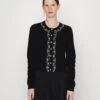 Needle & Thread Border Short Cardigan - Gilet - Black -Next Soldes a7d840dc7ea04fb184253bfd260ae152