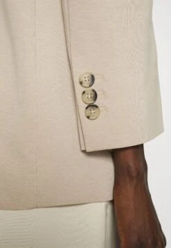 Melfi - Manteau Court - Beige -Next Soldes abf994ed2142447c82294e669bd2e35a